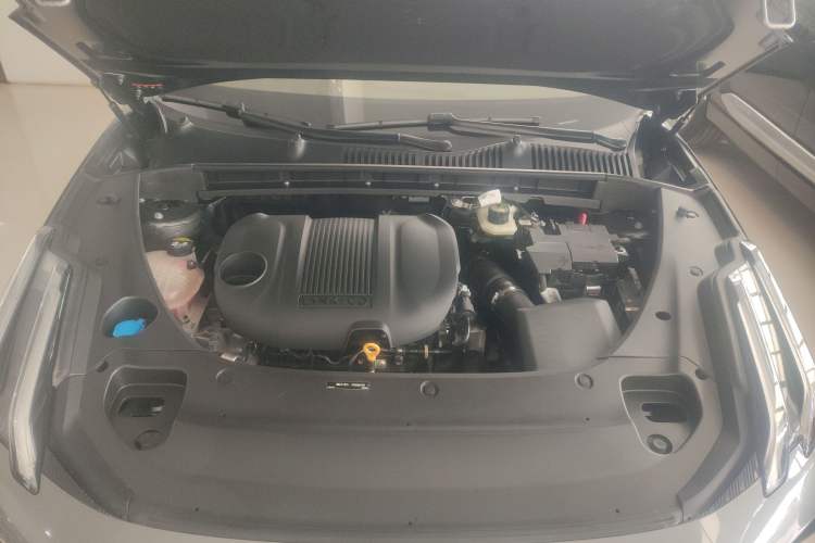 Used Lynk & Co 03 2023 1.5TD DCT JingPro Engine Bay