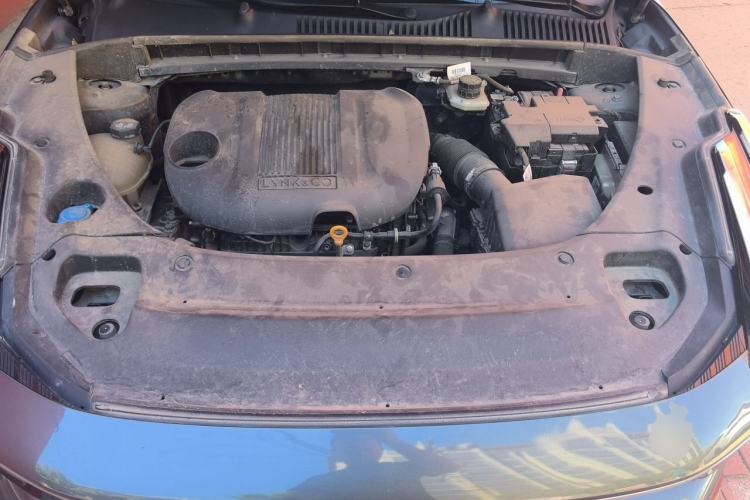 Used Lynk & Co 03 2023 1.5TD DCT JingPro Engine Bay