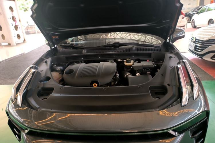 Used Lynk & Co 03 2023 1.5TD DCT JingPro Engine Bay