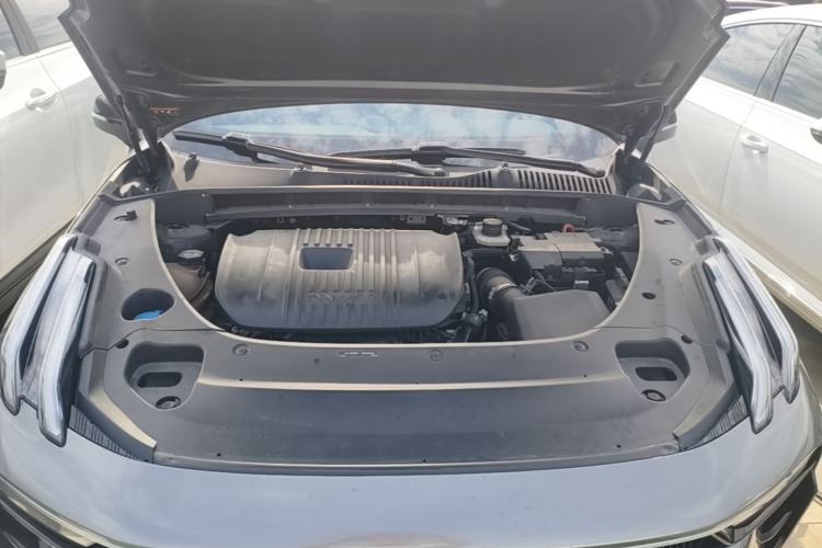 Used Lynk & Co 03 2023 2.0TD DCT JingPro Engine Bay