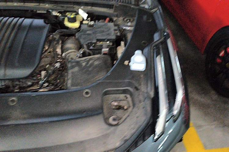 Used Lynk & Co 03 2023 2.0TD DCT JingPro Engine Bay Left