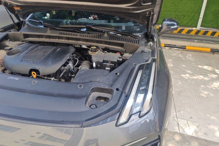 Used Lynk & Co 03 2023 1.5TD DCT JingPro Engine Bay Left
