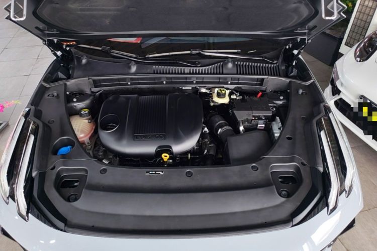 Used Lynk & Co 03 2023 1.5TD DCT JingPro Engine Bay