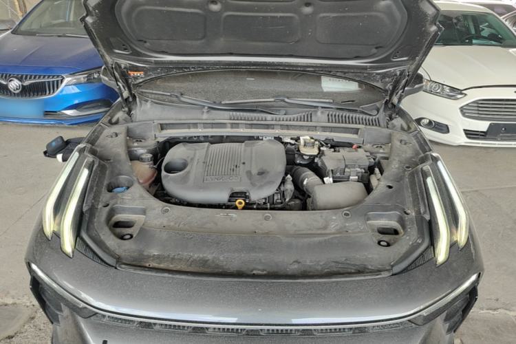 Used Lynk & Co 03 2023 1.5TD DCT JingPro Engine Bay