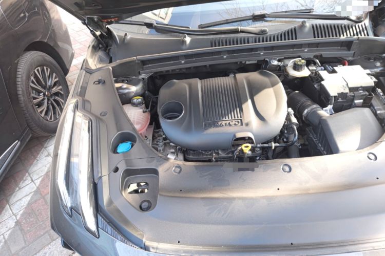 Used Lynk & Co 03 2023 1.5TD DCT JingPro Engine Bay Right
