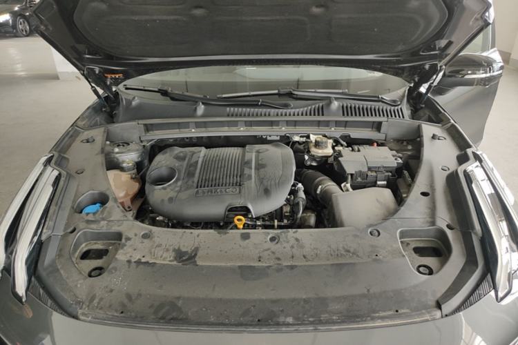 Used Lynk & Co 03 2023 1.5TD DCT JingPro Engine Bay