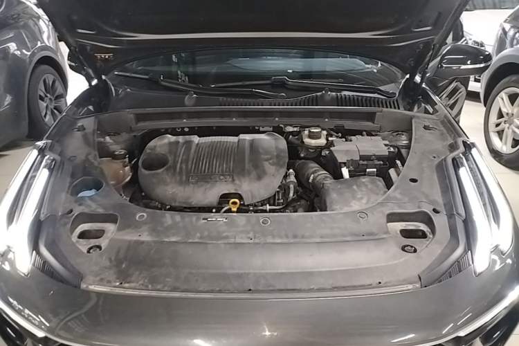 Used Lynk & Co 03 2023 1.5TD DCT JingPro Engine Bay
