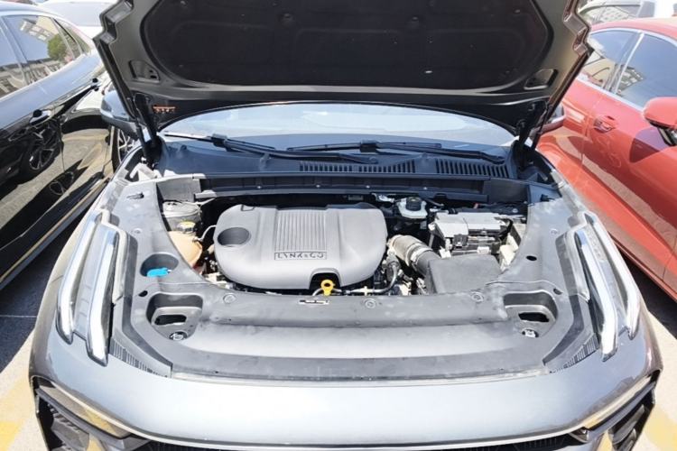 Used Lynk & Co 03 2023 1.5TD DCT JingPro Engine Bay