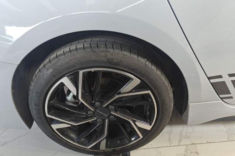 Used Lynk & Co 03 2023 1.5T EM-F PM Exterior 3