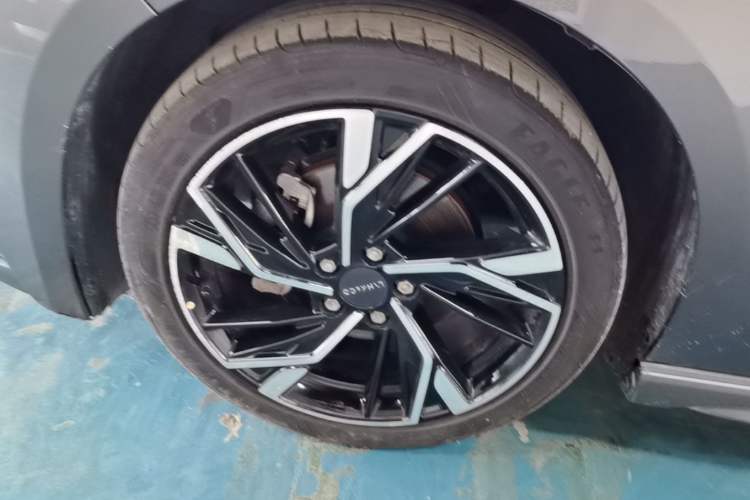 Used Lynk & Co 03 2023 1.5TD DCT JingPlus Exterior 4