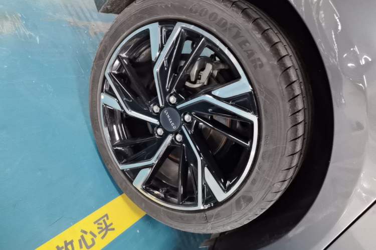 Used Lynk & Co 03 2023 1.5TD DCT JingPlus Exterior 5