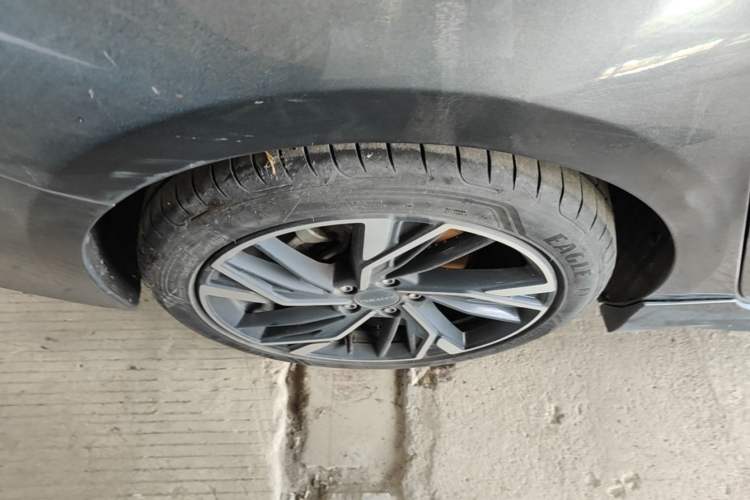 Used Lynk & Co 03 2023 1.5TD DCT JingPro Exterior 5