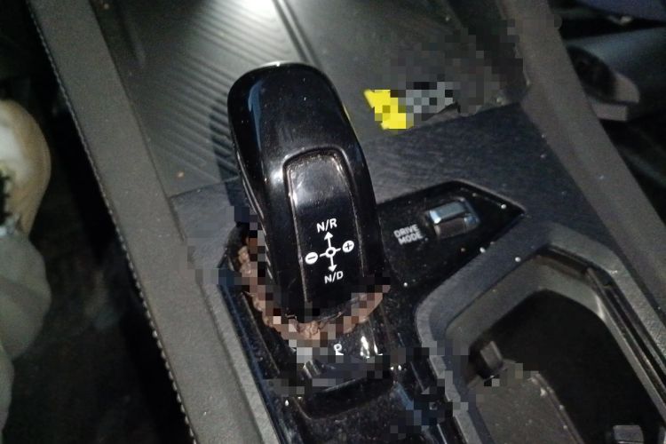 Used Lynk & Co 03 2023 1.5T EM-F PM Gear Lever