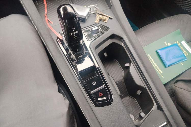 Used Lynk & Co 03 2023 1.5TD DCT JingPro Gear Lever