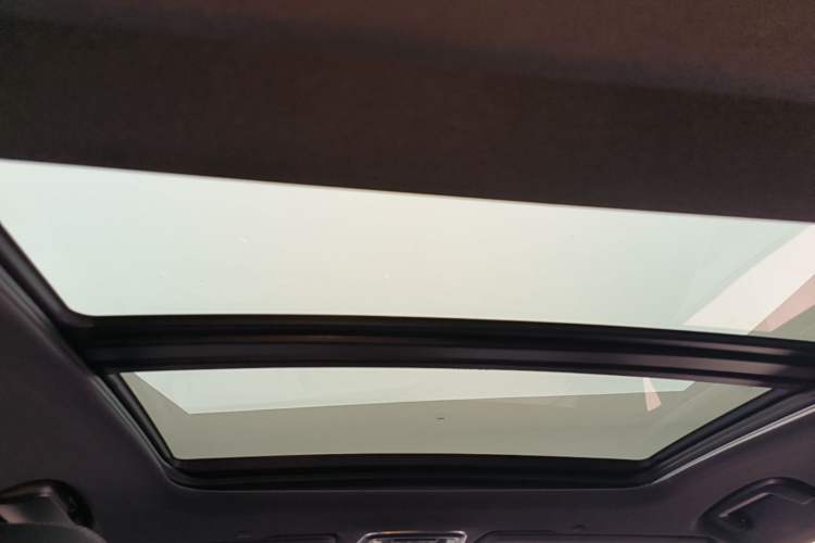 Used Lynk & Co 03 2023 1.5TD DCT JingPlus Headliner