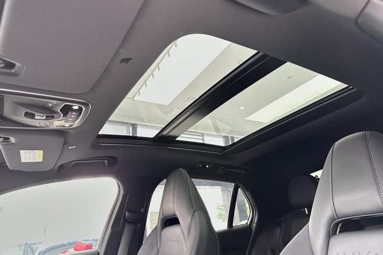 Used Lynk & Co 03 2023 1.5T EM-F PM Interior 10