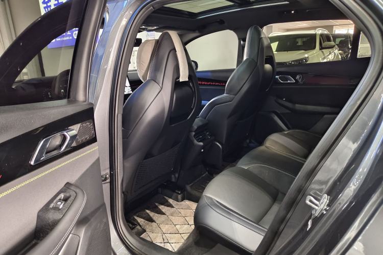 Used Lynk & Co 03 2023 2.0TD DCT JingPro Interior 2