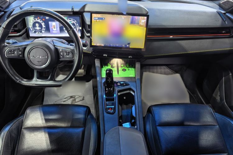 Used Lynk & Co 03 2023 1.5TD DCT JingPro Interior 3