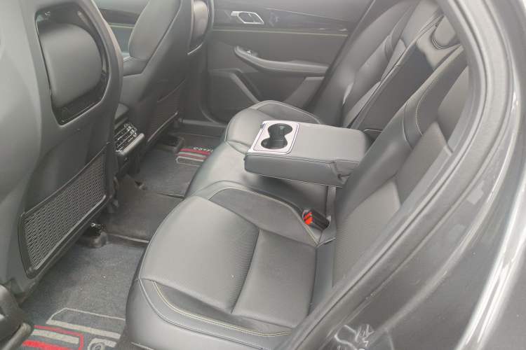 Used Lynk & Co 03 2023 1.5TD DCT JingPro Interior 4