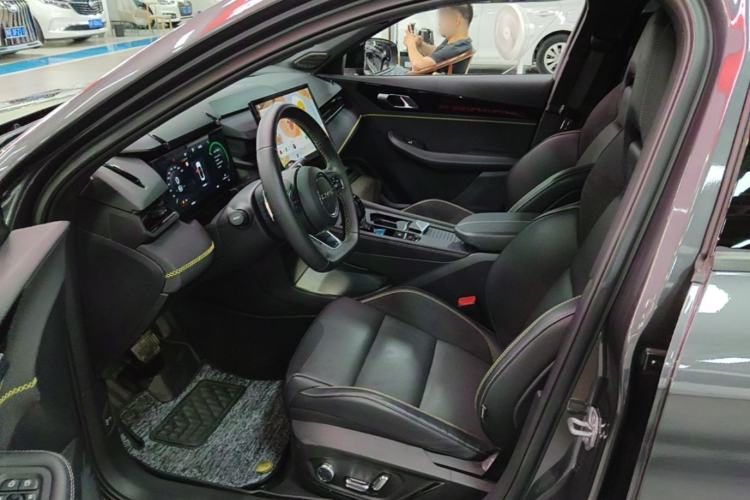 Used Lynk & Co 03 2023 2.0TD DCT H-Power Halo Left Front Seat