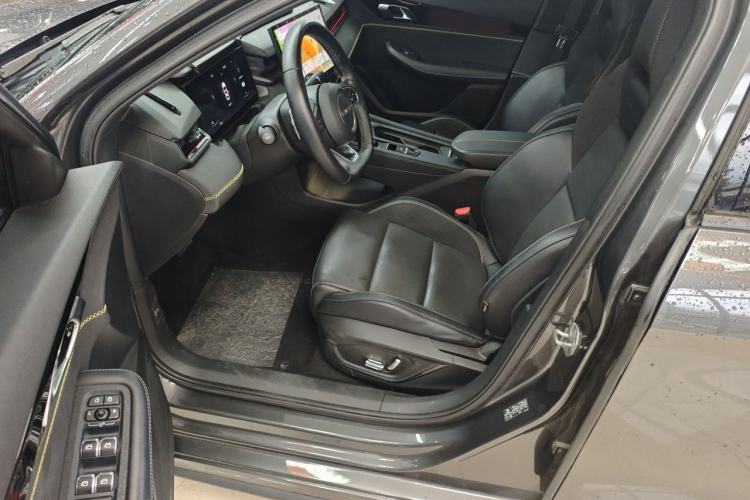 Used Lynk & Co 03 2023 1.5TD DCT JingPro Left Front Seat
