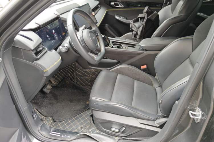 Used Lynk & Co 03 2023 1.5TD DCT JingPro Left Front Seat