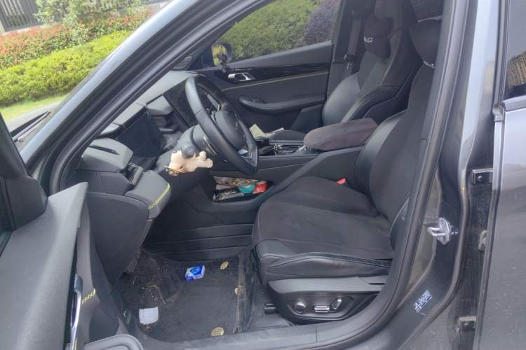 Used Lynk & Co 03 2023 2.0TD DCT H-Power Halo Left Front Seat