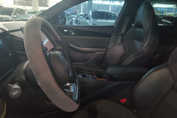 Used Lynk & Co 03 2023 1.5TD DCT JingPro Left Front Seat