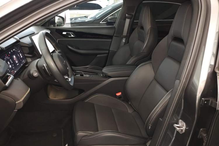 Used Lynk & Co 03 2023 1.5TD DCT JingPro Left Front Seat