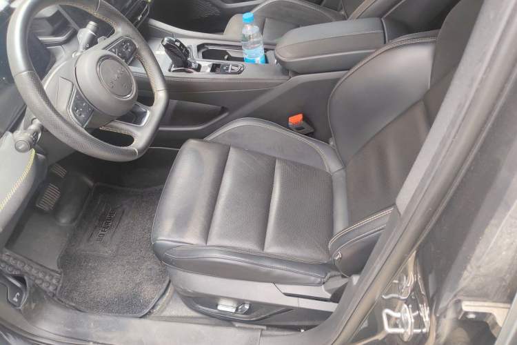 Used Lynk & Co 03 2023 2.0TD DCT JingPro Left Front Seat
