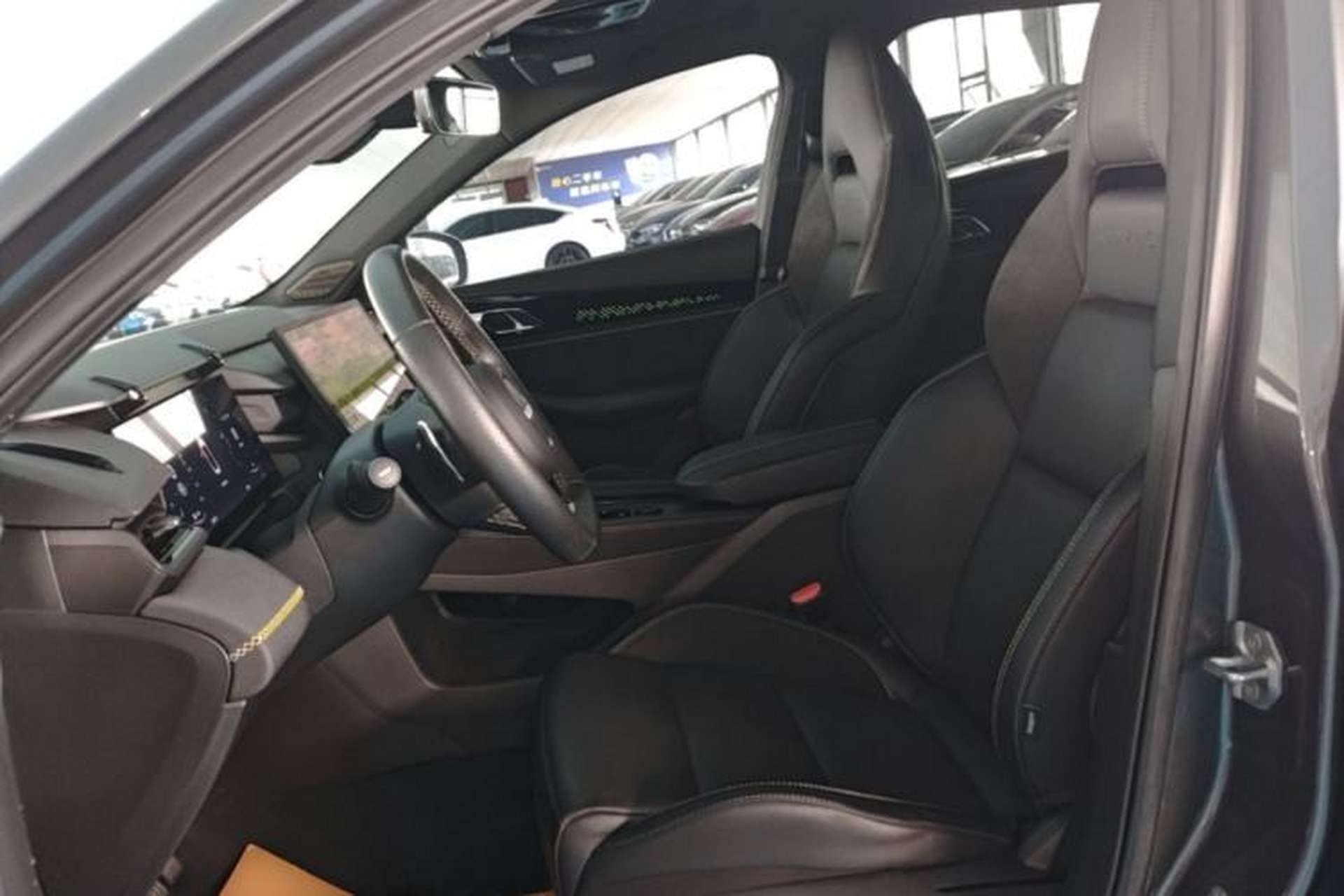 Used Lynk & Co 03 2023 2.0TD DCT JingPro Left Front Seat