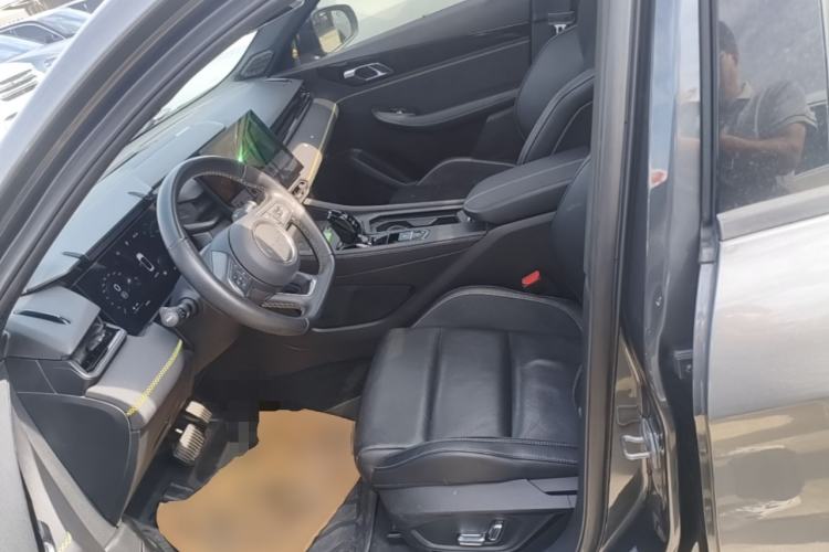 Used Lynk & Co 03 2023 2.0TD DCT JingPro Left Front Seat