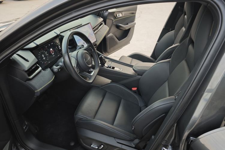 Used Lynk & Co 03 2023 1.5TD DCT JingPro Left Front Seat