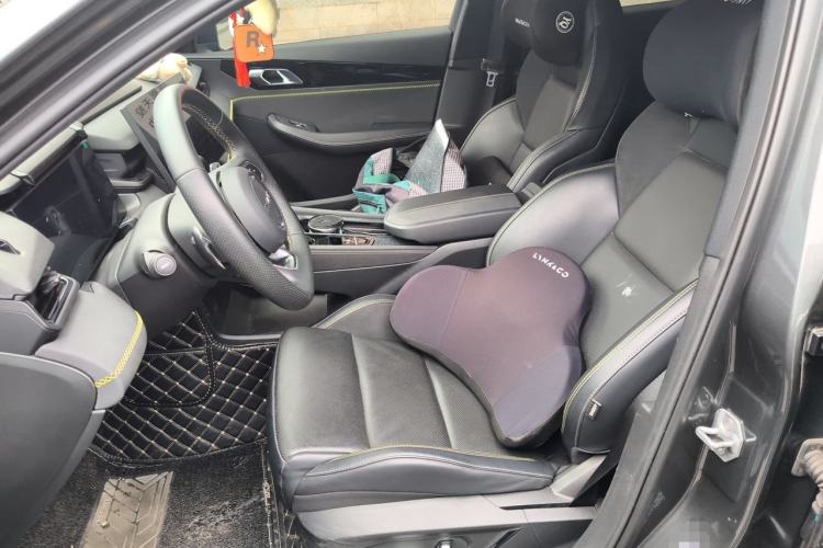 Used Lynk & Co 03 2023 2.0TD DCT JingPro Left Front Seat