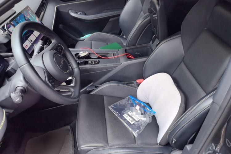 Used Lynk & Co 03 2023 2.0TD DCT JingPro Left Front Seat