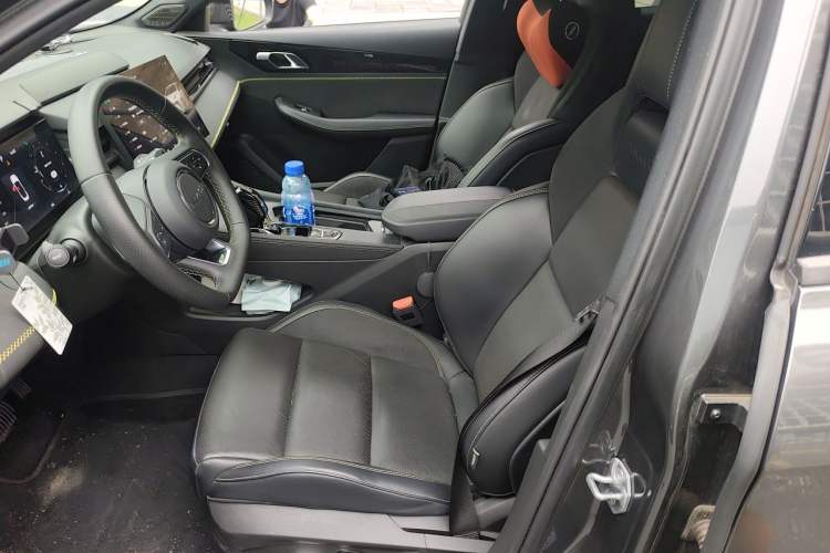 Used Lynk & Co 03 2023 1.5TD DCT JingPro Left Front Seat