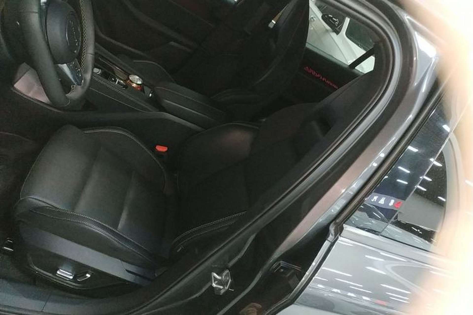 Used Lynk & Co 03 2023 2.0TD DCT JingPro Left Front Seat
