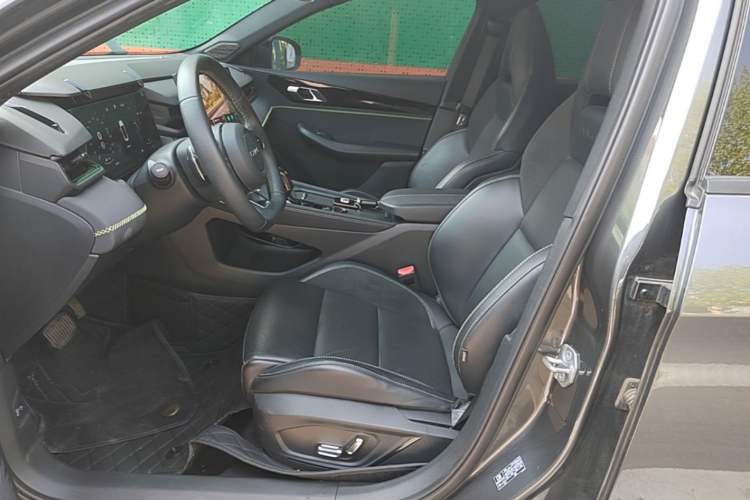 Used Lynk & Co 03 2023 1.5TD DCT JingPro Left Front Seat