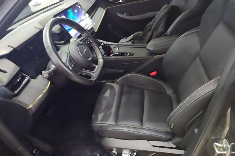 Used Lynk & Co 03 2023 2.0TD DCT H-Power Halo Left Front Seat