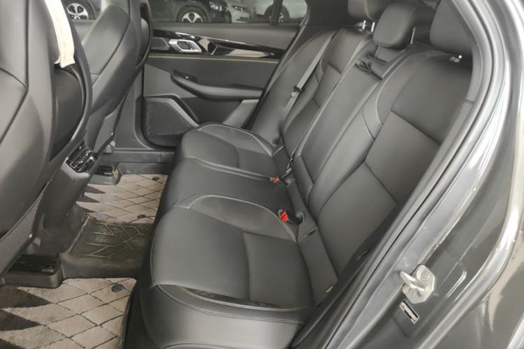 Used Lynk & Co 03 2023 2.0TD DCT JingPro Left Rear Seat