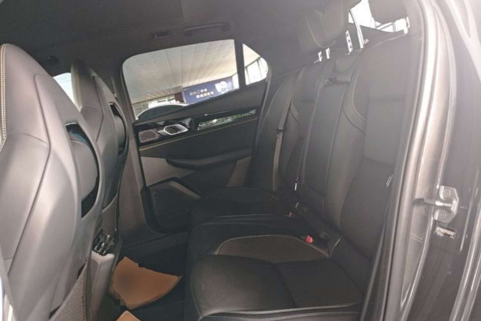 Used Lynk & Co 03 2023 2.0TD DCT JingPro Left Rear Seat