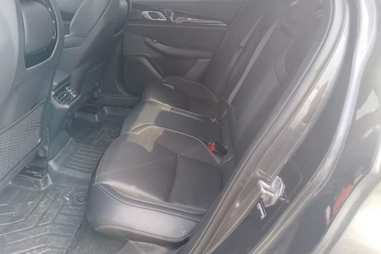 Used Lynk & Co 03 2023 2.0TD DCT JingPro Left Rear Seat