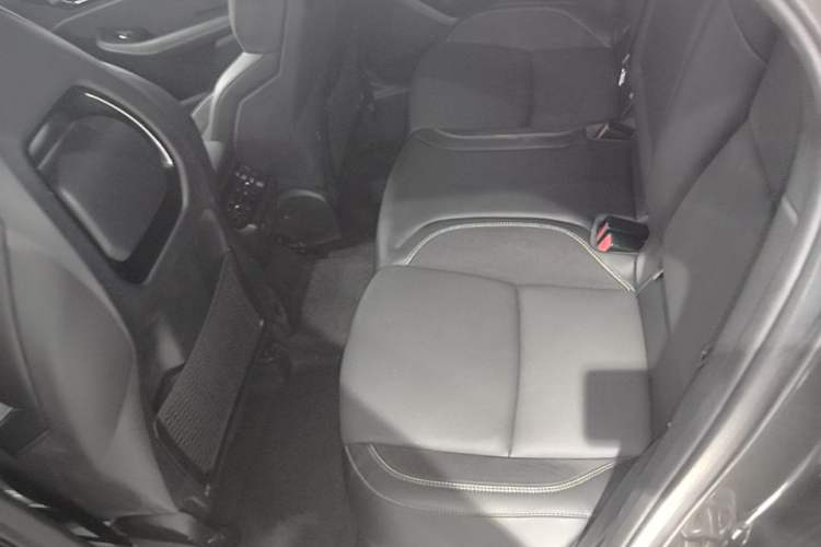 Used Lynk & Co 03 2023 1.5TD DCT JingPro Left Rear Seat