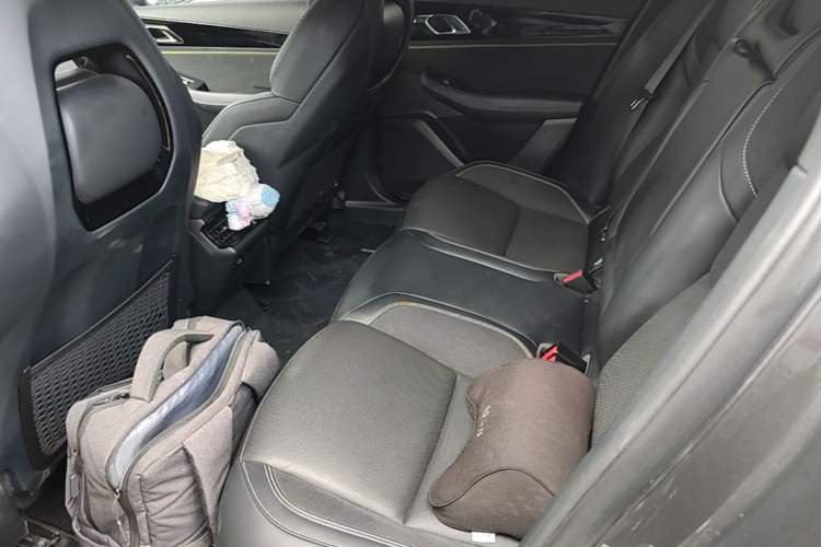 Used Lynk & Co 03 2023 1.5TD DCT JingPro Left Rear Seat