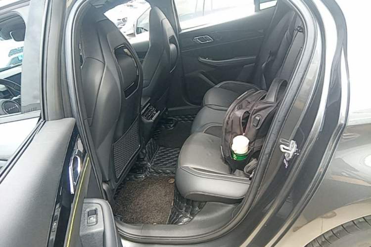 Used Lynk & Co 03 2023 1.5TD DCT JingPro Left Rear Seat