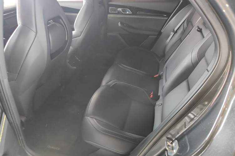 Used Lynk & Co 03 2023 1.5TD DCT JingPro Left Rear Seat