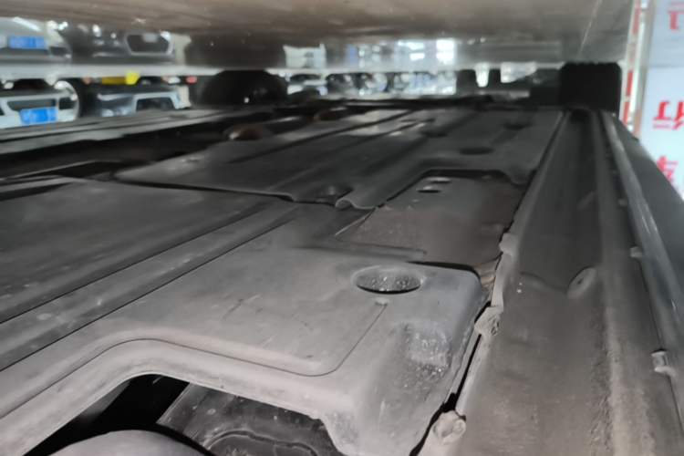 Used Lynk & Co 03 2023 1.5TD DCT JingPro Left Side Sill