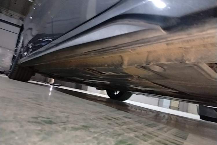 Used Lynk & Co 03 2023 2.0TD DCT JingPro Left Side Sill