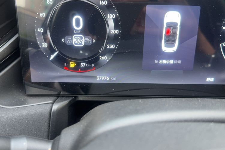Used Lynk & Co 03 2023 1.5TD DCT JingPro Odometer Close Up