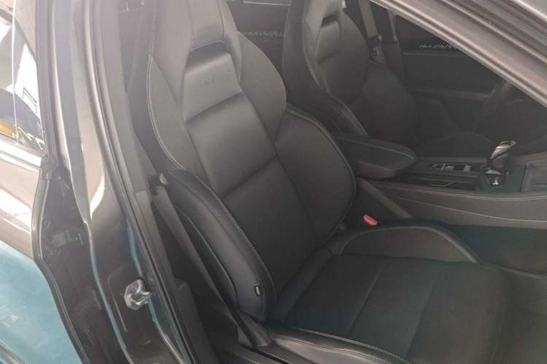 Used Lynk & Co 03 2023 2.0TD DCT JingPro Right Front Seat